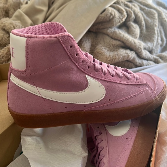 Nike Blazer Mid ‘77 Suede - Picture 1 of 3